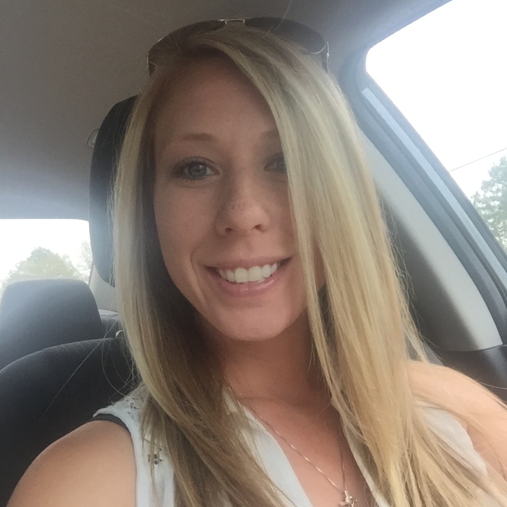 Meet your Posher, Cierra